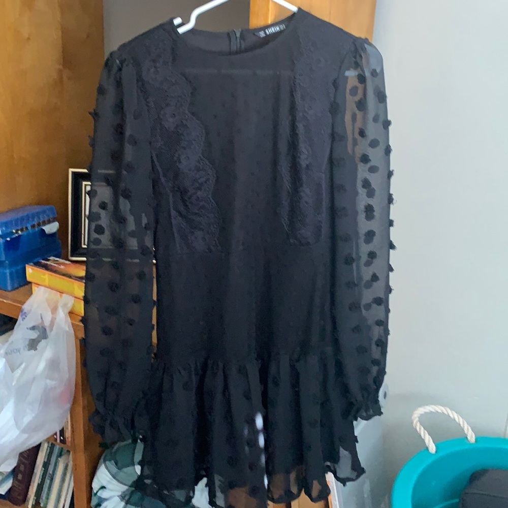 Shein dress size medium.